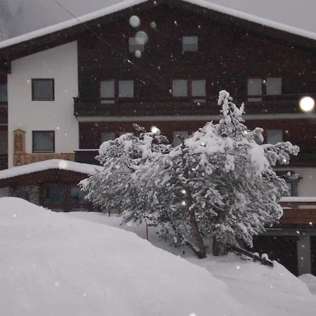 Affittacamere Alpenhof 